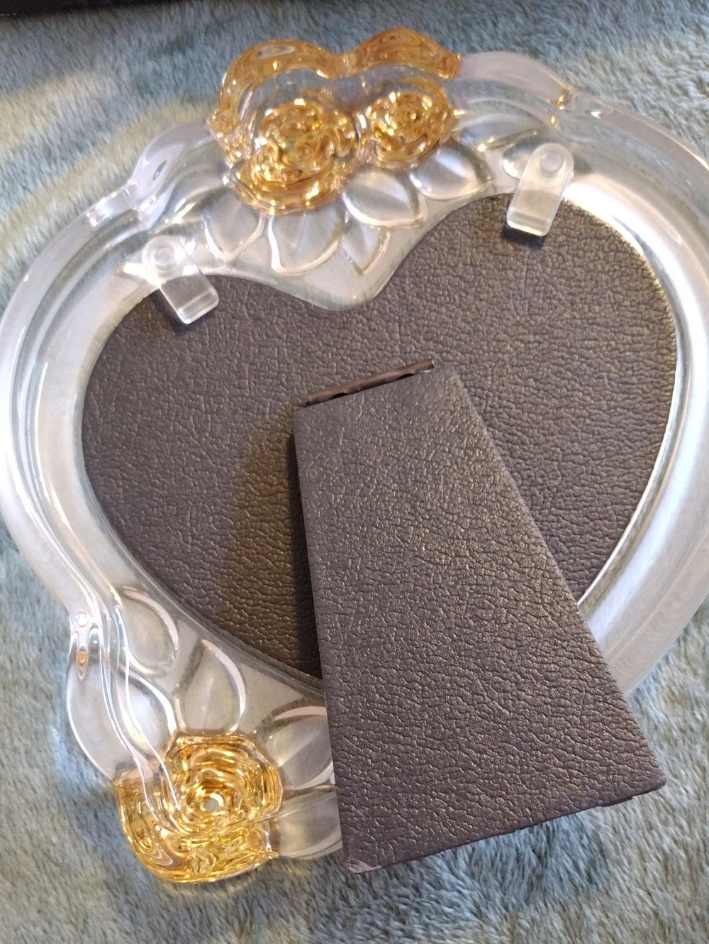 Mikasa Frosted Glass Heart Frame with Gold Rose Accents